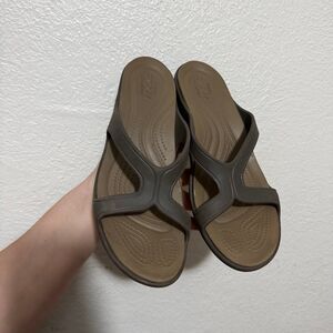 Dual Crocs Comfort Sandals, Size 10, Brown